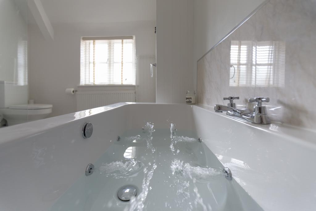 Blue Bell Cottage Ollerton Kamer foto